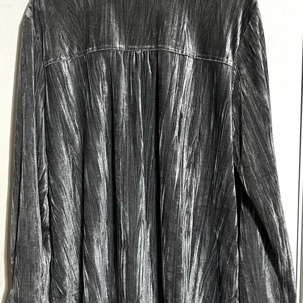Maurices Metallic Gray Top - Picture 7 of 8